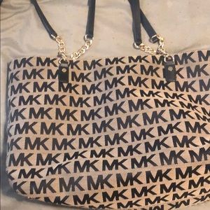 Authentic MK bag , medium tote bag